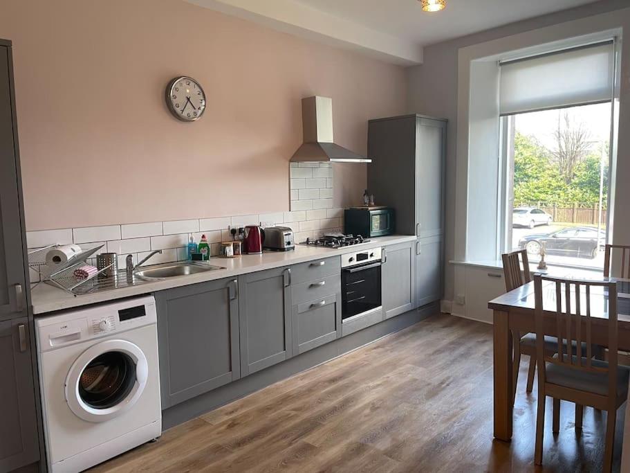 Bonhill5 Minutes From Loch Lomond - Newly Renovated Ground Floor 1-Bed Flat公寓 外观 照片
